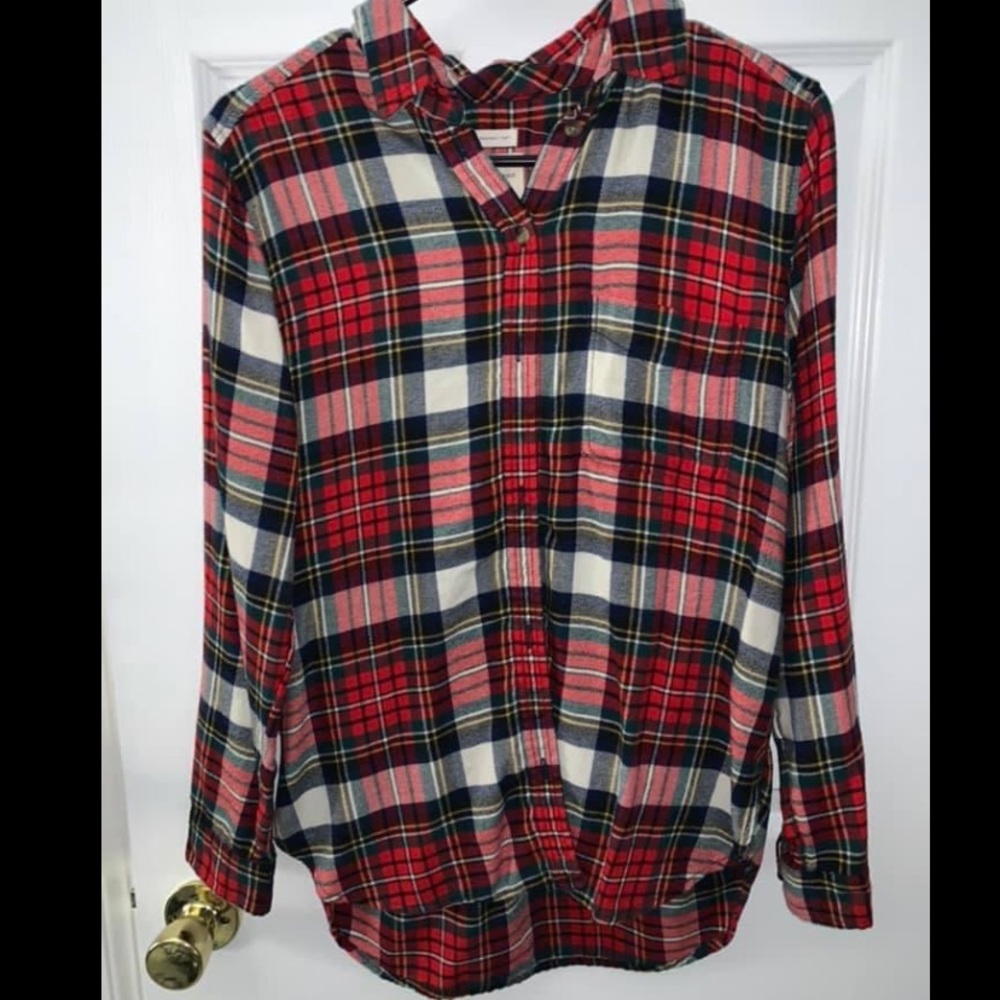 (2) Woman's American Eagle Flannels